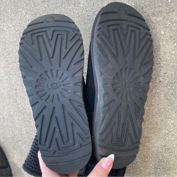 UGG | Shaina Black Sweater Cuff Booties Boots 7 - Picture 8 of 10